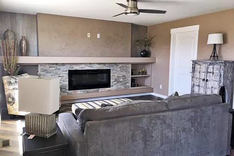 13676 Mulberry Loop NW, Williston, ND 58801 photo 7