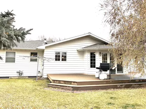 1203 University Ave, Williston, ND 58801 photo 43