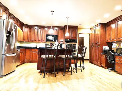 1203 University Ave, Williston, ND 58801 photo 23