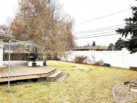 1203 University Ave, Williston, ND 58801 photo 47