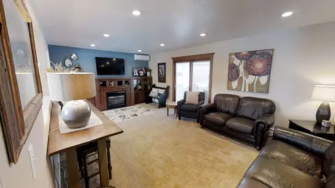 221 14th St E, Williston, ND 58801 photo 43