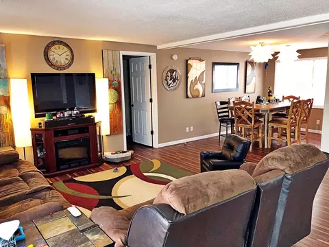 2501 13th Ave W, Williston, ND 58801 photo 6
