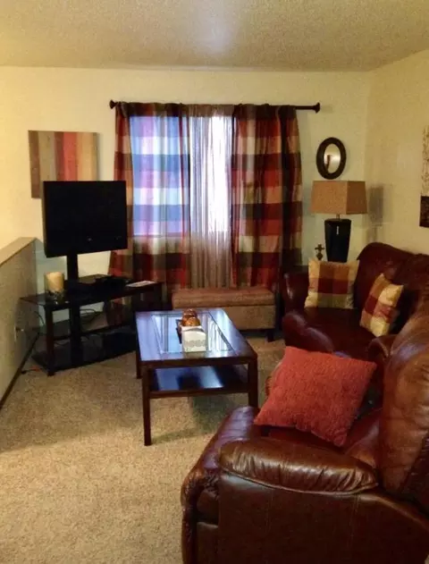1204 E Rdg, Williston, ND 58801 photo 4