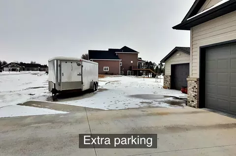 13948 Antelope Dr, Williston, ND 58801 photo 53
