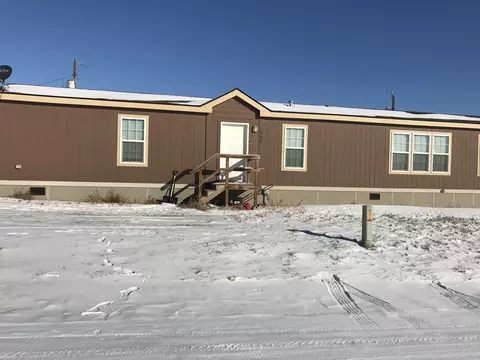 1538 46th St W, Williston, ND 58801 photo 2