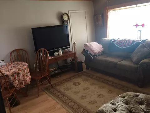 816 9th Ave W, Williston, ND 58801 photo 4