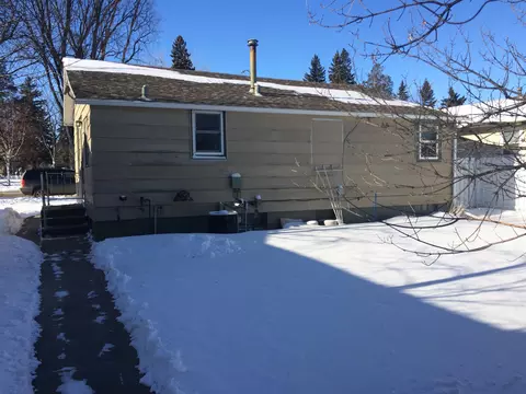 816 9th Ave W, Williston, ND 58801 photo 17