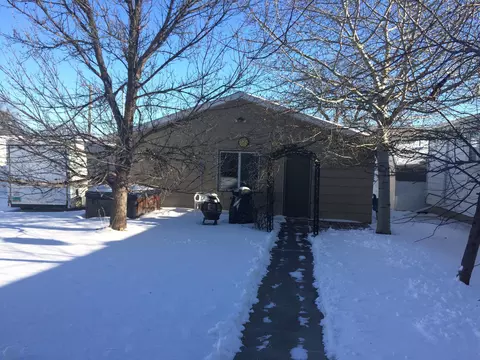 816 9th Ave W, Williston, ND 58801 photo 16