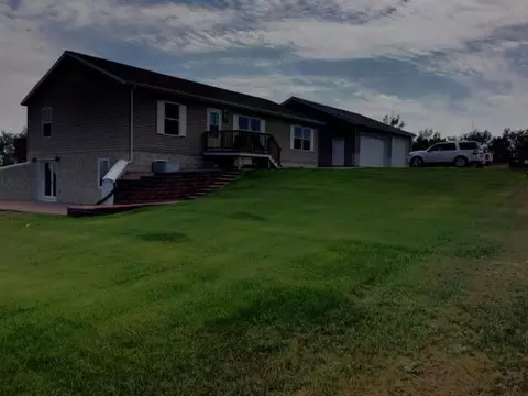 14084 47th Ln NW, Williston, ND 58801 photo 21