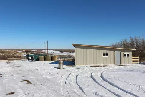 14084 47th Ln NW, Williston, ND 58801 photo 23
