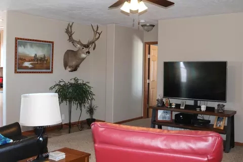 14084 47th Ln NW, Williston, ND 58801 photo 3