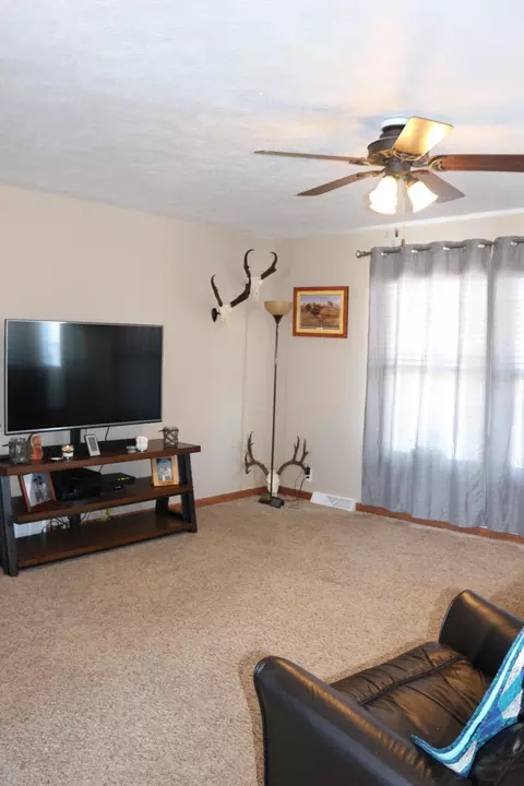 14084 47th Ln NW, Williston, ND 58801 photo 4