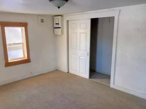 2516 6th Ave E, Williston, ND 58801 photo 9