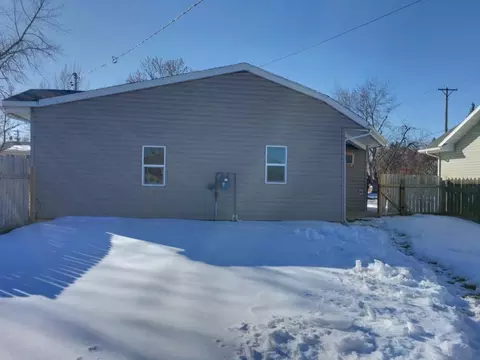 2516 6th Ave E, Williston, ND 58801 photo 13