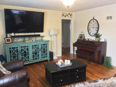 1506 Main St, Williston, ND 58801 photo 4