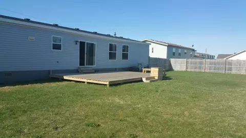 619 9th Ave SE, Stanley, ND 58784 photo 2