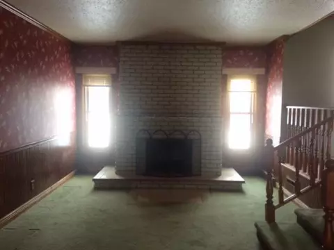 605 17th St W, Williston, ND 58801 photo 3