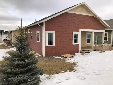 1906 24th St W, Williston, ND 58801 photo 2
