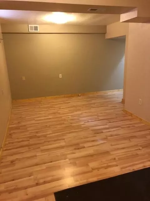 1303 Main St, Williston, ND 58801 photo 22