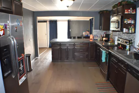 1128 Main St, Williston, ND 58801 photo 11