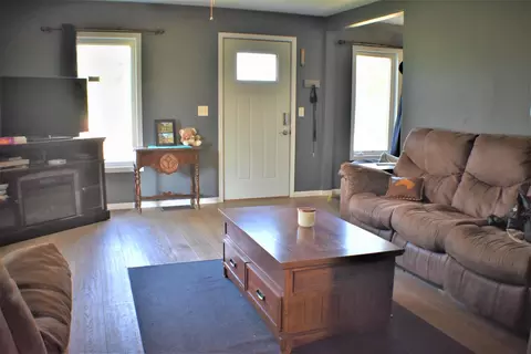 1128 Main St, Williston, ND 58801 photo 10