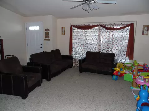 5739 Liberty Ln, Williston, ND 58801 photo 9