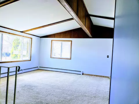 2414 University Ave, Williston, ND 58801 photo 8