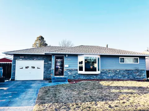 730 15th St W, Williston, ND 58801 photo 1