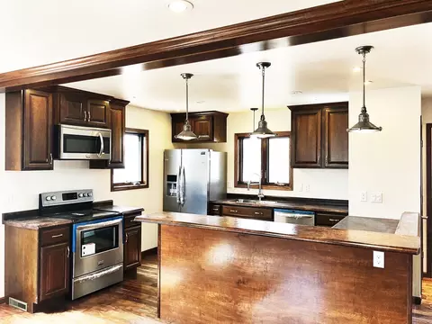 502 13th Ave W, Williston, ND 58801 photo 9