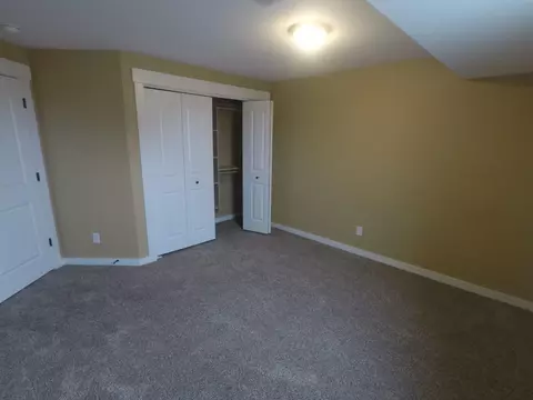 13665 Mulberry Loop NW, Williston, ND 58801 photo 28