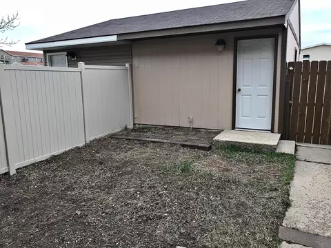1906 30th St W, Williston, ND 58801 photo 9