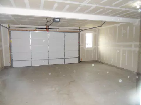 1326 23rd St E, Williston, ND 58801 photo 20