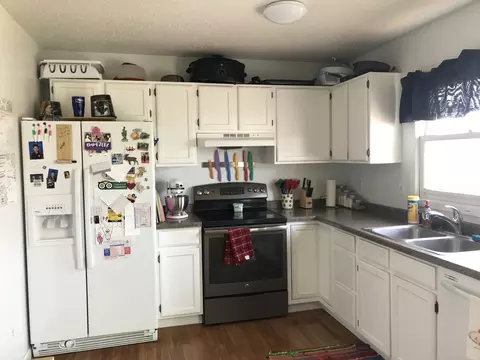1911 Bison Dr, Williston, ND 58801 photo 3
