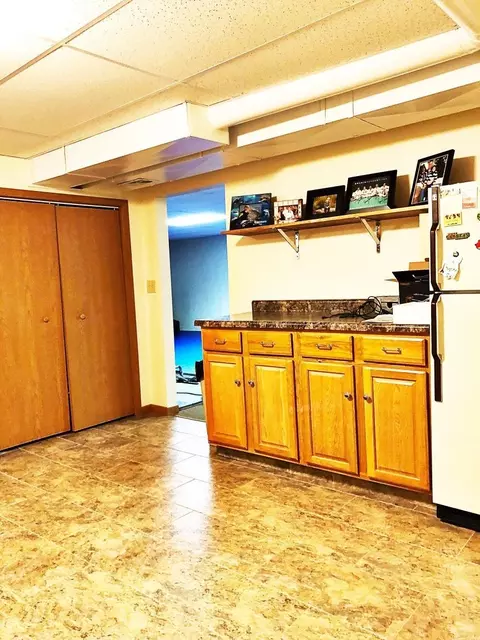 312 20th St E, Williston, ND 58801 photo 25