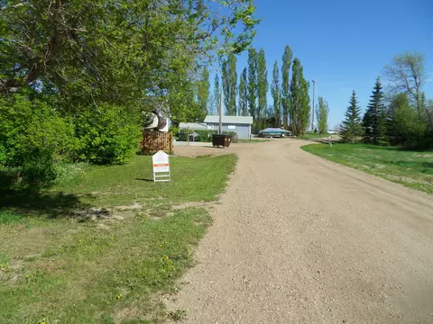 119 Blacktail Dr, Williston, ND 58801 photo 6