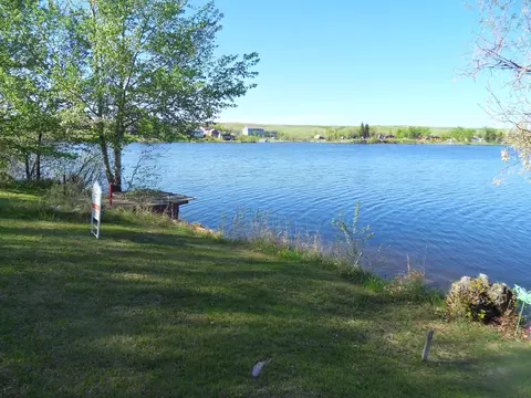 119 Blacktail Dr, Williston, ND 58801 photo 2