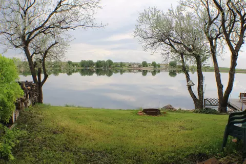 117 Blacktail Dr, Williston, ND 58801 photo 21