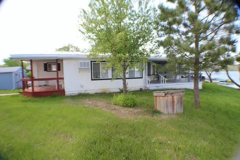 117 Blacktail Dr, Williston, ND 58801 photo 1