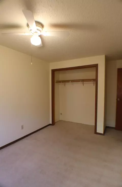 1816 28th St W, Williston, ND 58801 photo 19