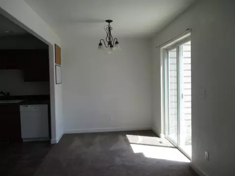 2807 23rd St W, Williston, ND 58801 photo 4
