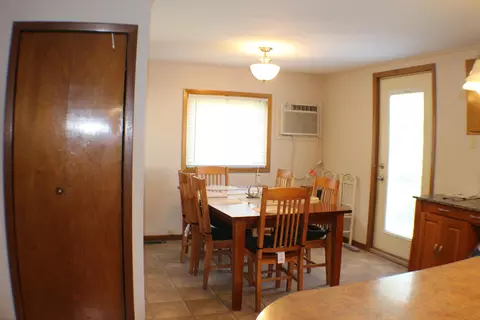 5632 Carolville Loop, Williston, ND 58801 photo 6