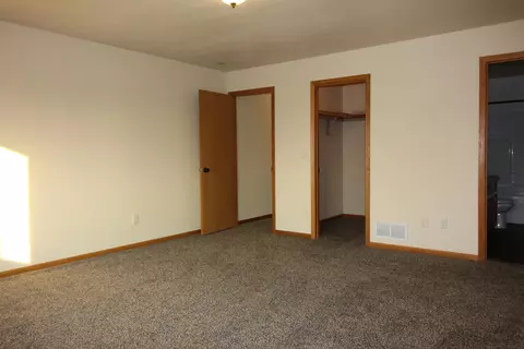 314 Adeline Dr, Stanley, ND 58784 photo 12