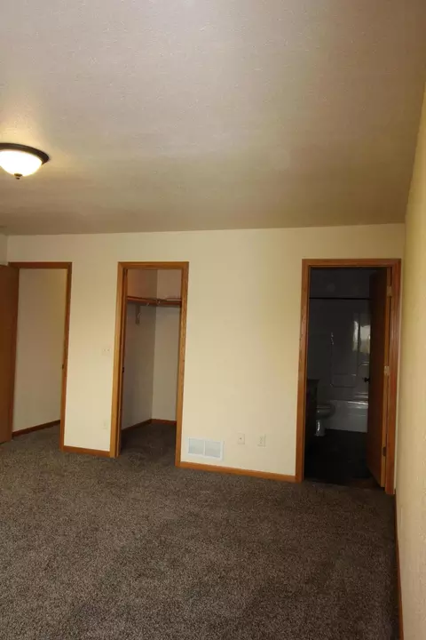 314 Adeline Dr, Stanley, ND 58784 photo 9