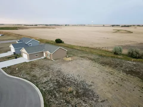 804 Lincoln St, Ray, ND 58849 photo 2