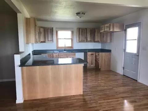 4962 Lakeview Loop, Williston, ND 58801 photo 7
