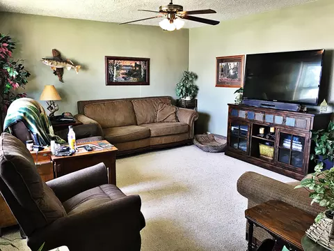 1718 Hillside Ct, Williston, ND 58801 photo 4