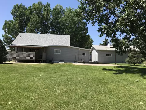 511 Bruegger St, Alexander, ND 58831 photo 4