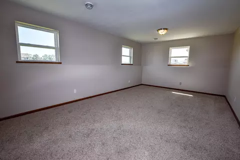 5485 Sweet Clover Ln, Williston, ND 58801 photo 14