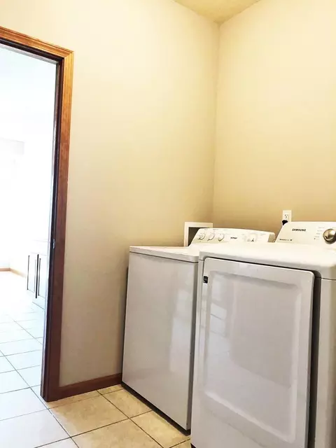 3720 Prairie Commons St, Williston, ND 58801 photo 9