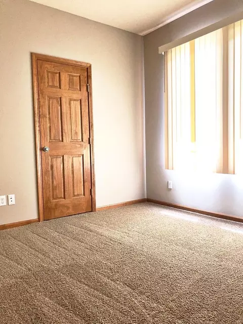 3720 Prairie Commons St, Williston, ND 58801 photo 1